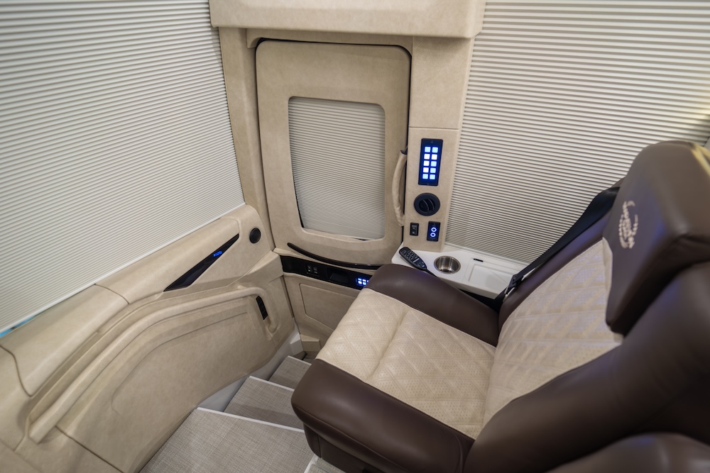 2025 Prevost Marathon  H3-45 For Sale