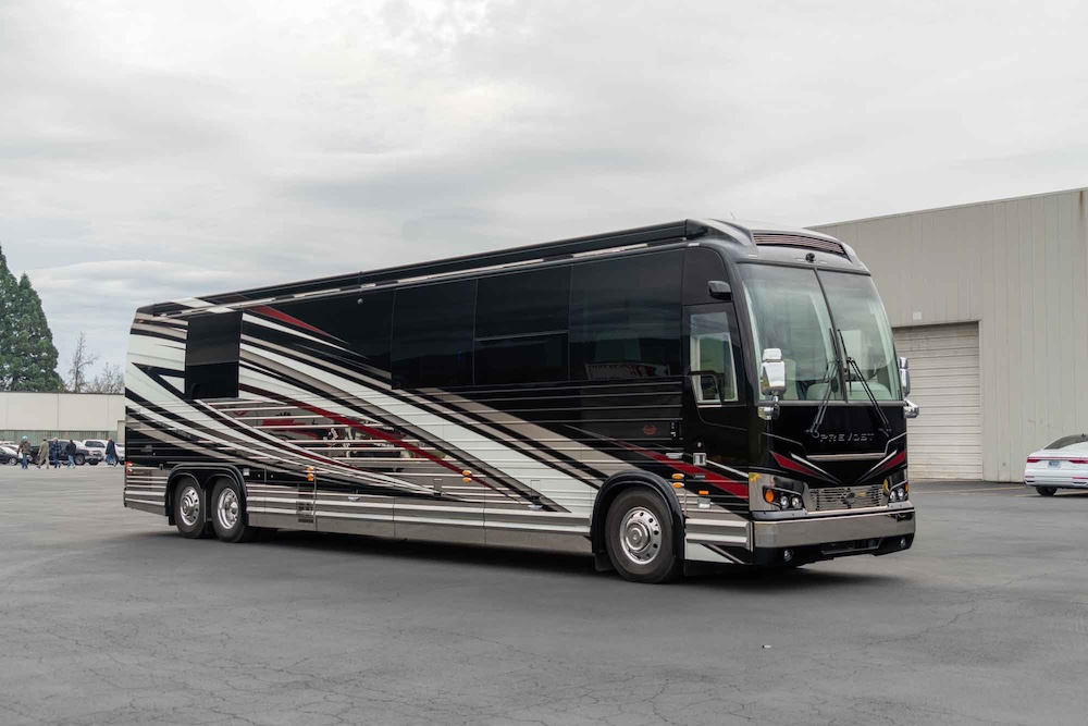 2025 Prevost Marathon X3 For Sale