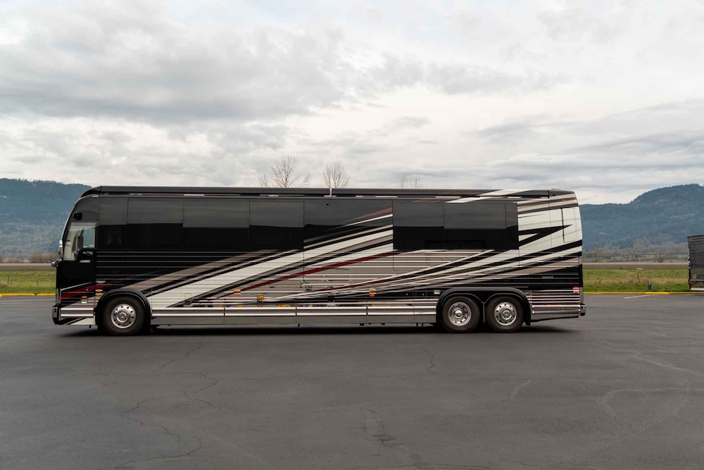 2025 Prevost Marathon X3 For Sale