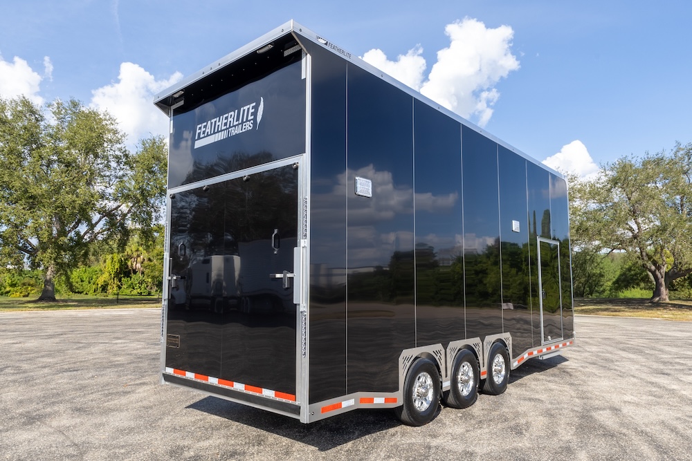 2026 Prevost Featherlite Stacker For Sale