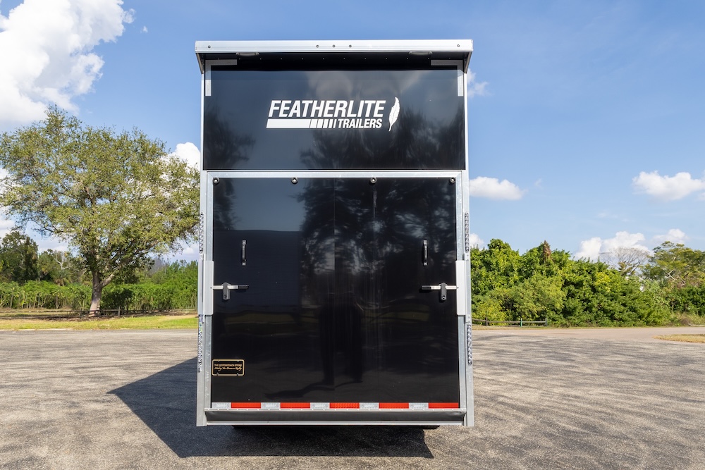 2026 Prevost Featherlite Stacker For Sale
