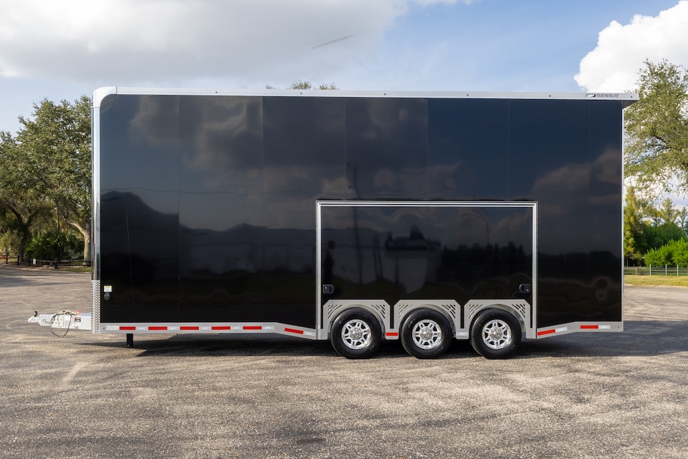 2026 Prevost Featherlite Stacker For Sale
