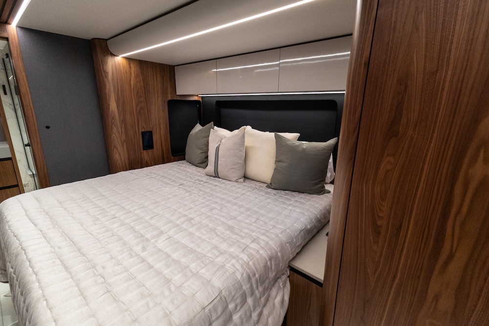 2026 Prevost Loki H3-45 For Sale