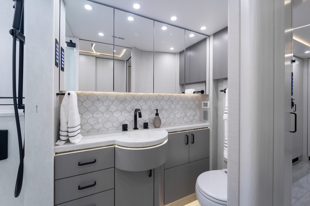 2026 Prevost Marathon H3-45 For Sale