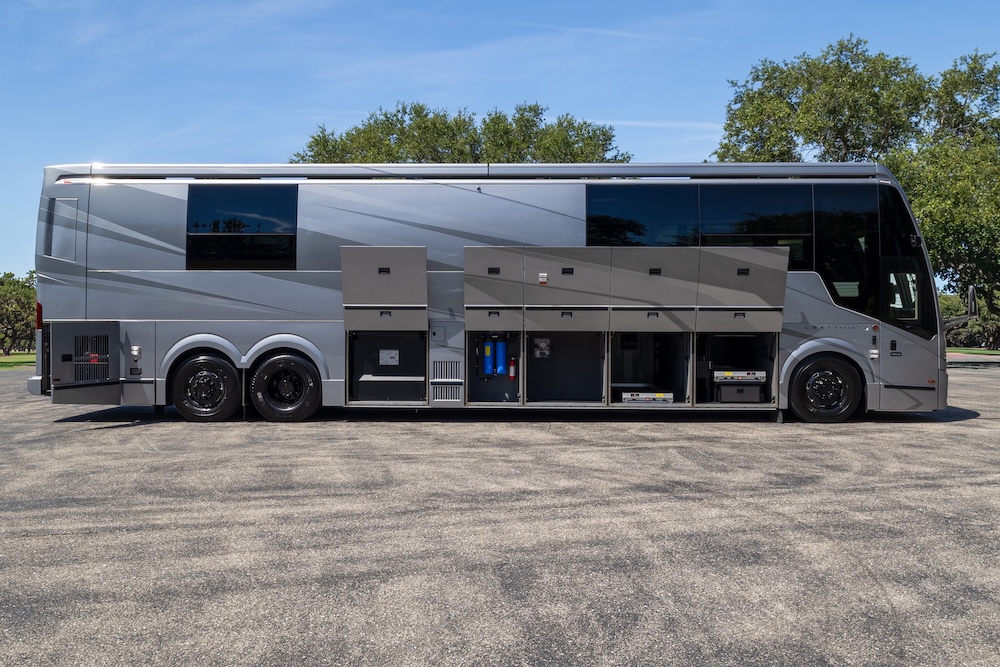 2027 Prevost  Lok H3-45 For Sale