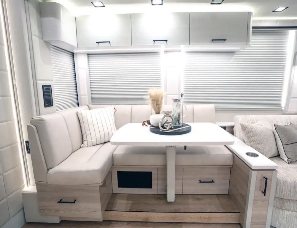 2027 Prevost Emerald X3 For Sale