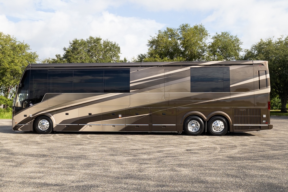 2027 Prevost Loki H3-45 For Sale