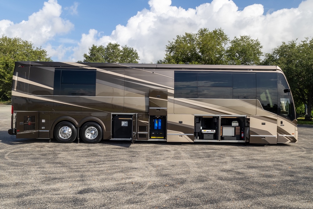 2027 Prevost Loki H3-45 For Sale