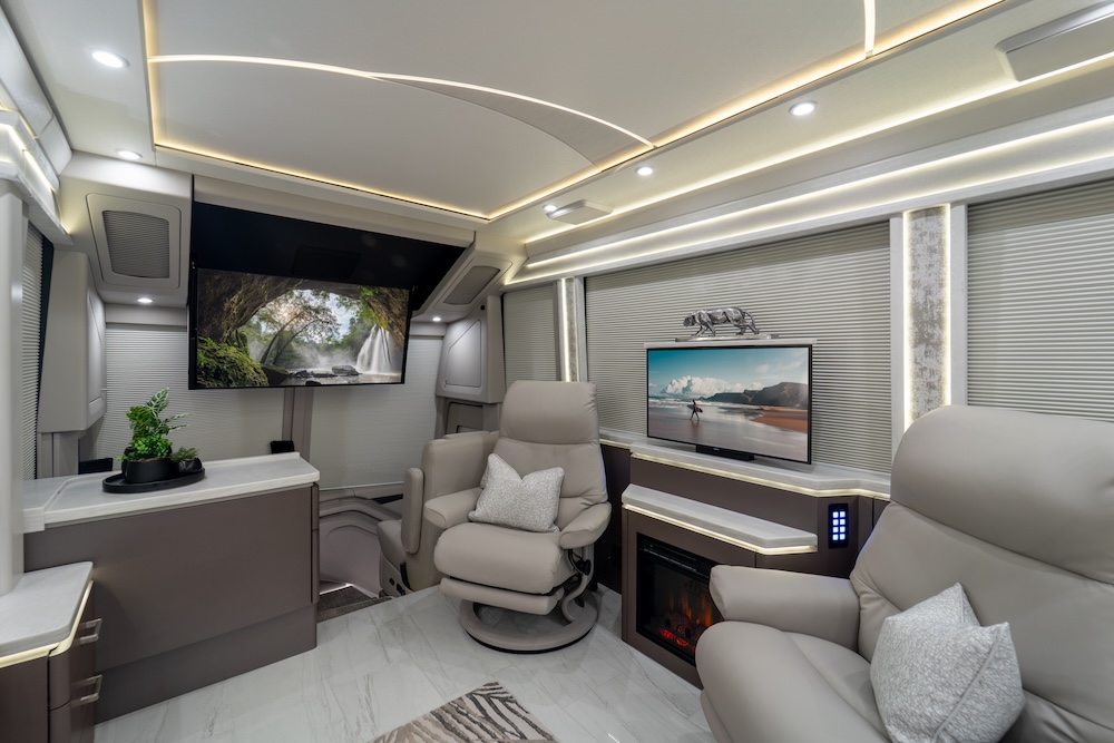 2027 Prevost Marathon H3-45 For Sale