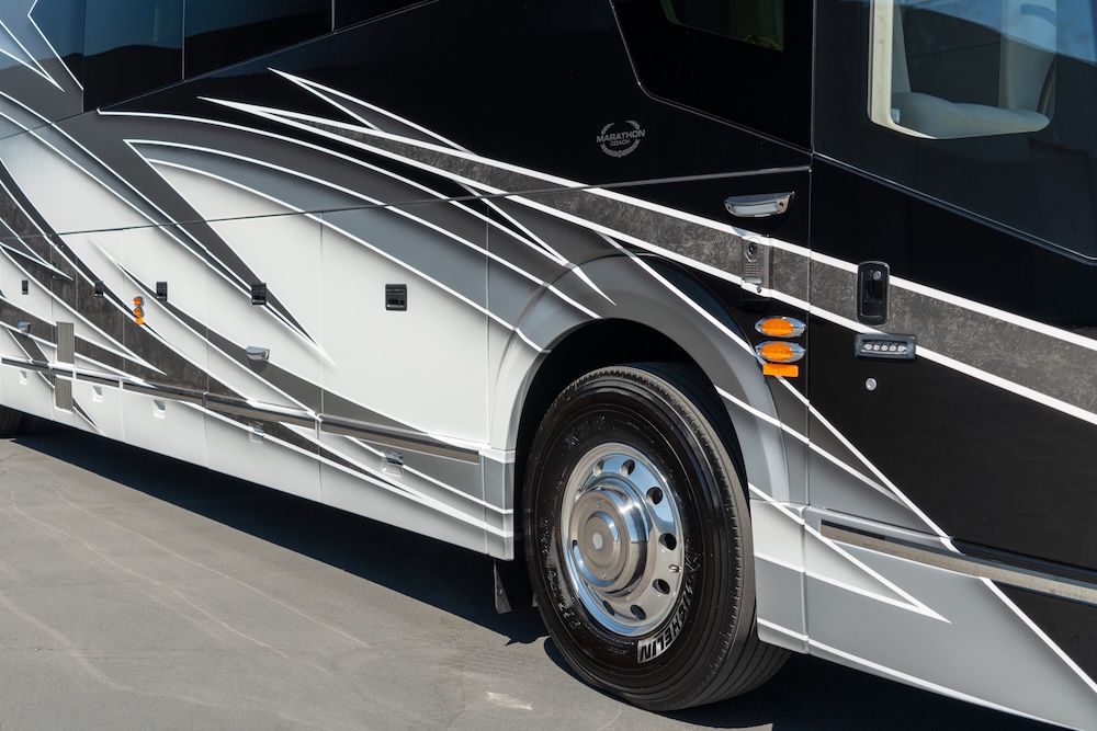 2027 Prevost Marathon H3-45 For Sale