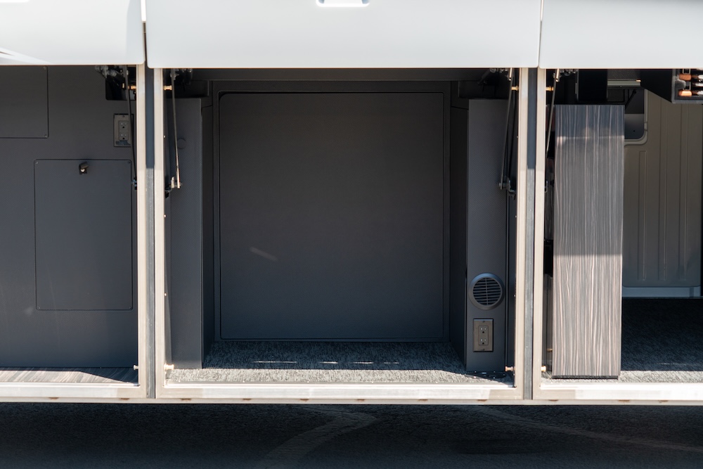 2027 Prevost Marathon H3-45 For Sale