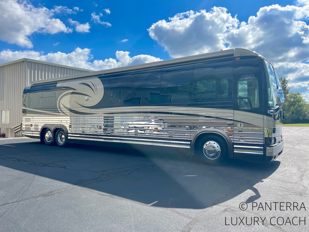 2003 Prevost Marathon XLII For Sale