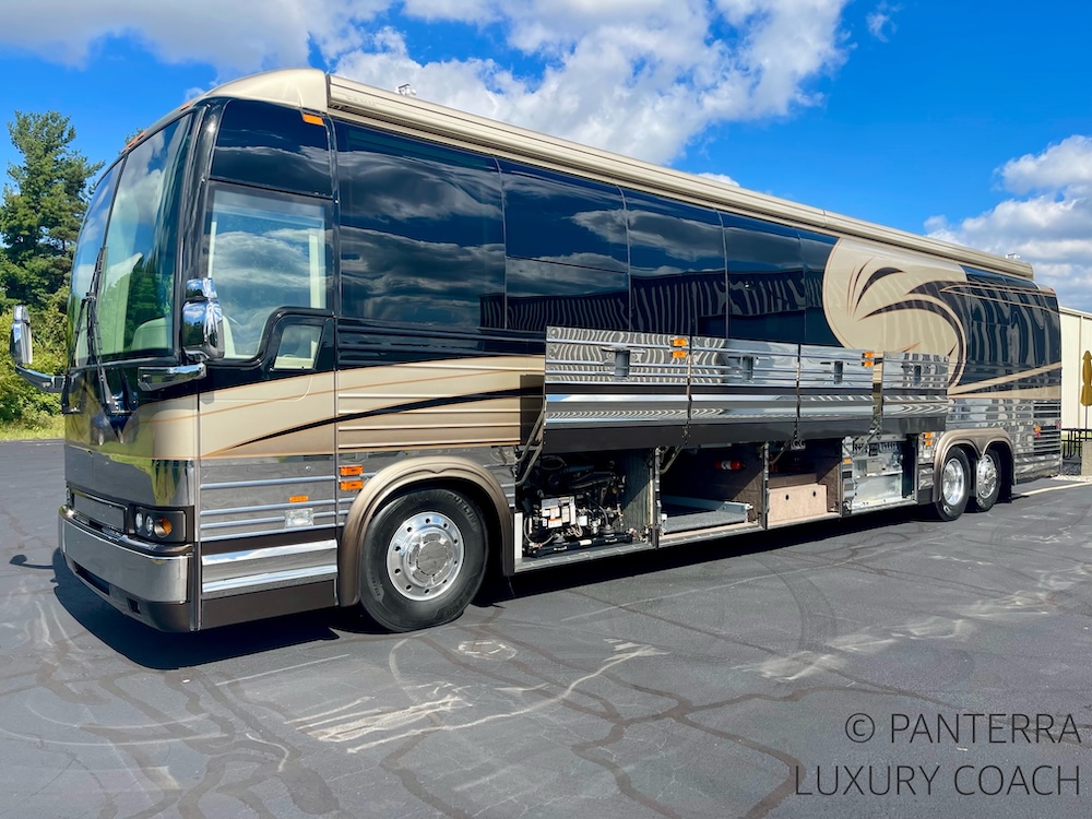 2003 Prevost Marathon XLII For Sale