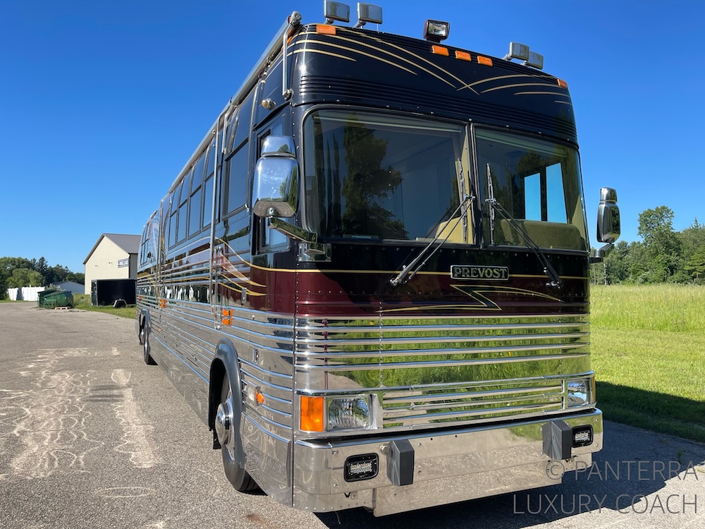 1999 Prevost Angola XL For Sale