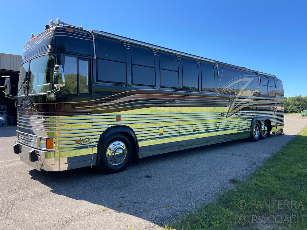 1999 Prevost Angola XL For Sale