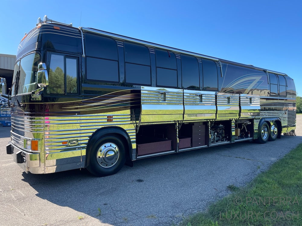 1999 Prevost Angola XL For Sale